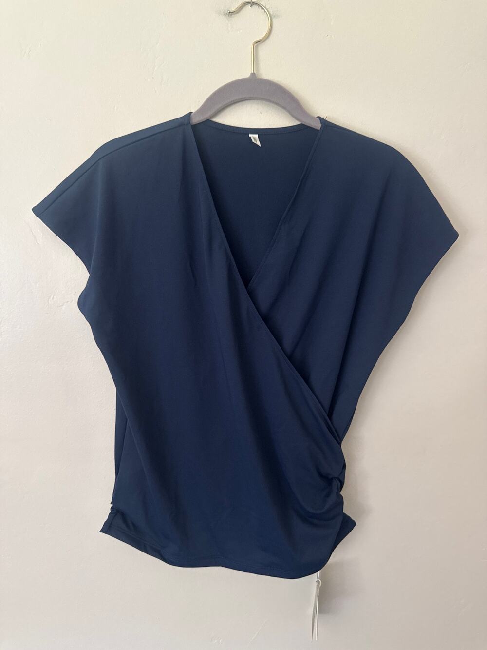 NWT Halara V-Neck Cap Sleeve Crossover Ruched Blouse XS
